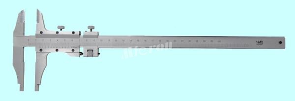 Штангенциркуль 0 - 200 ШЦ-II (0,05) с устройством точной установки рамки губ.60мм (ЧИЗ)